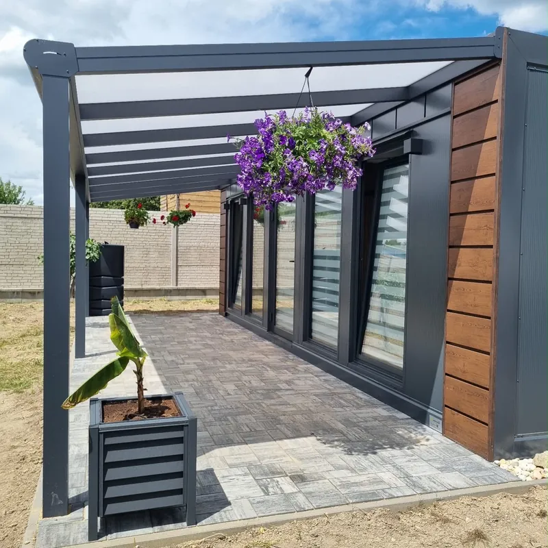 Covered terrace on a modular building